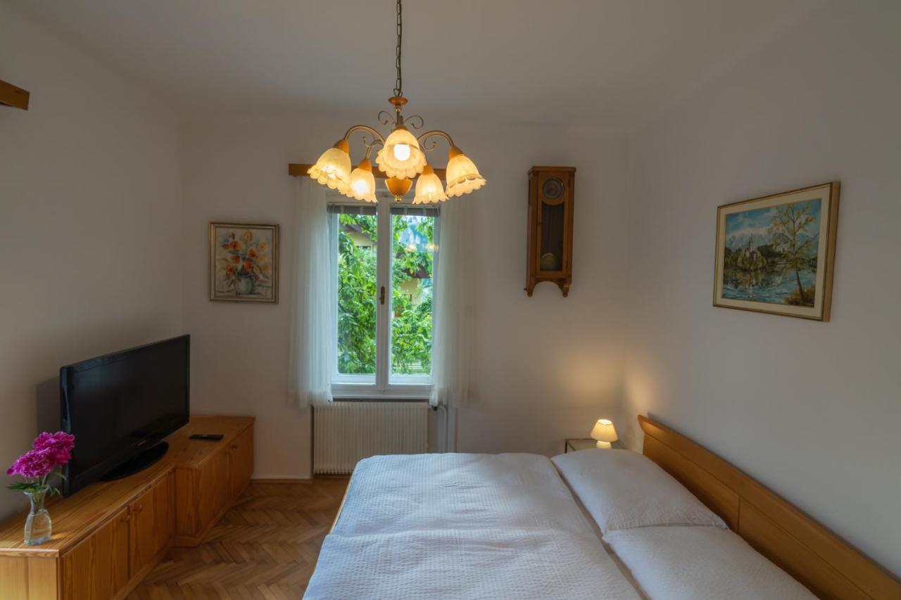 Villa Anna Bled Exteriör bild