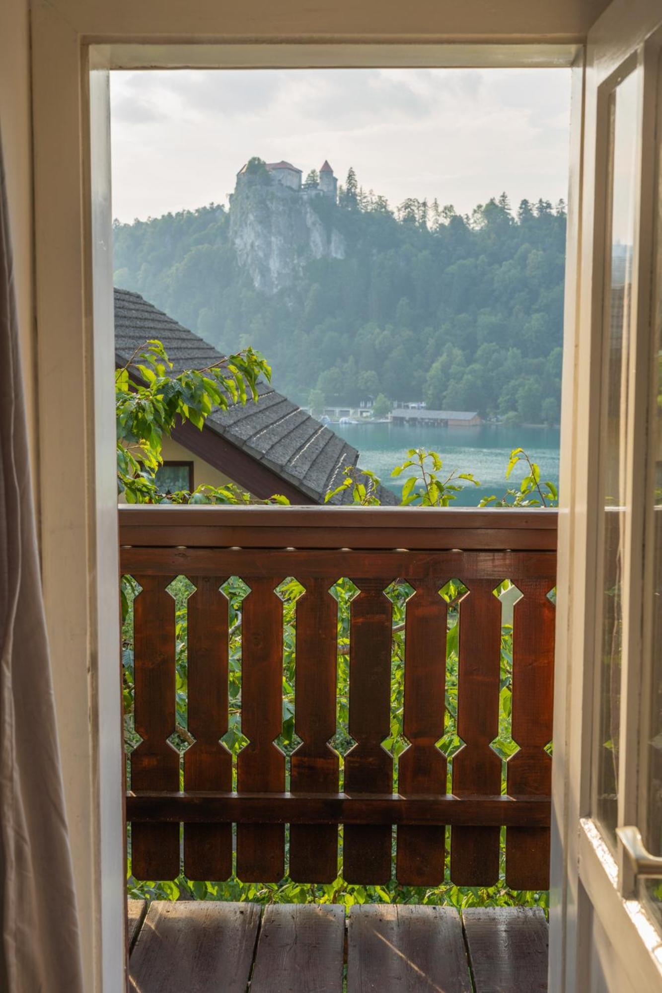 Villa Anna Bled Exteriör bild
